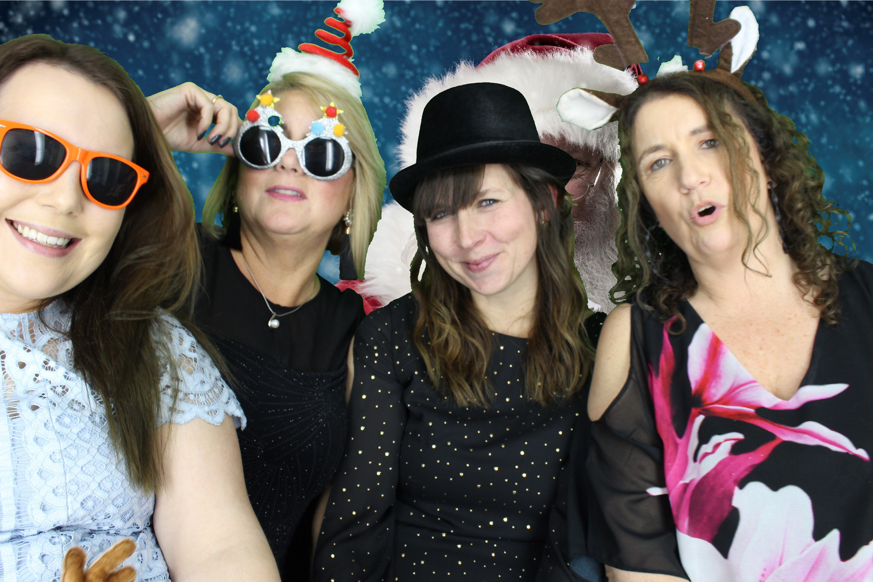 Aster Christmas Party  | View more photos from the event at gallery.myphotoboothexperience.co.uk/u/MyPhotoBoothExperienceLtd/Aster-Christmas-Party